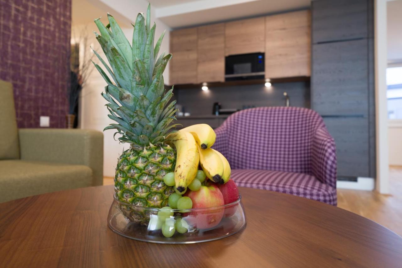 Myapartments Vienna Exterior photo A fruit bowl
